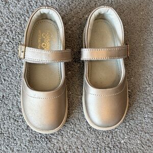 SEE KAI RUN Kids Mary Jane Shoes - GOLD - size 11